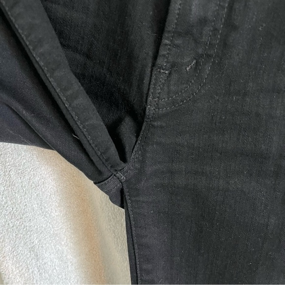 MOTHER x REVOLVE The Insider Crop Step Fray in Not Guilty - Picture 8 of 14